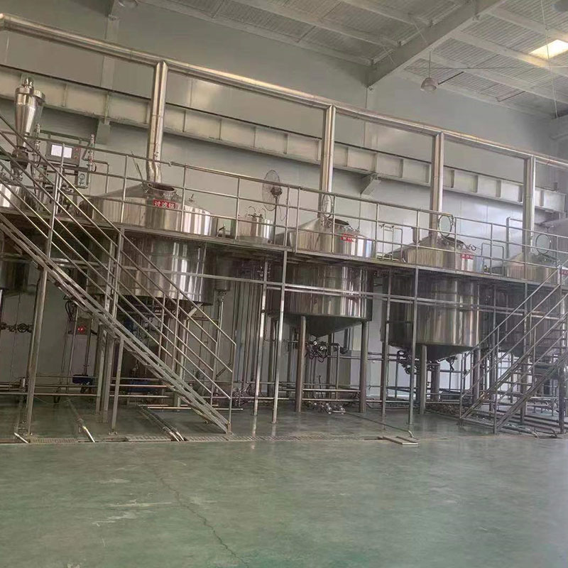 高昌精酿啤酒设备厂—平面布置、设备设计、制造、调试、培训等一条龙服务_COPY